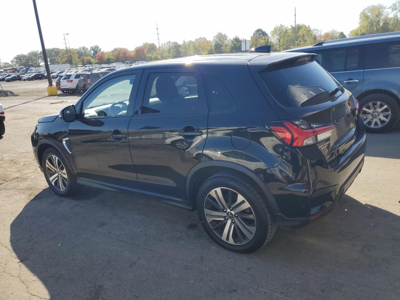 2021 Mitsubishi Outlander Sport Es - Фото 2