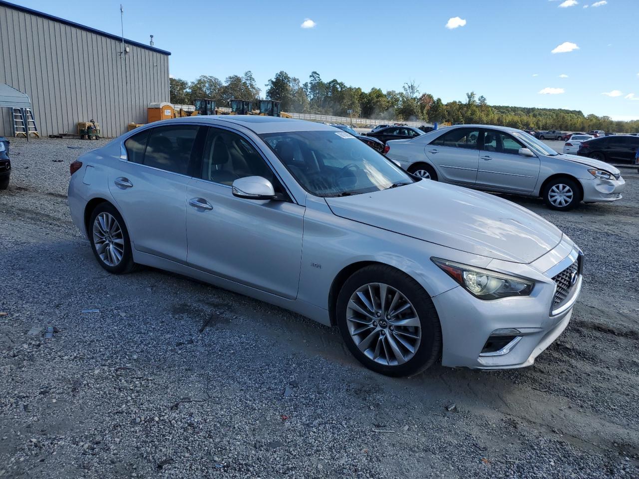2018 Infiniti Q50 Luxe - Image 4