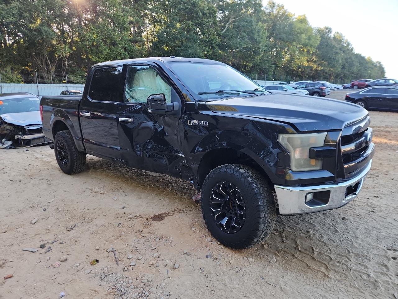 2015 Ford F150 Supercrew - Фото 4