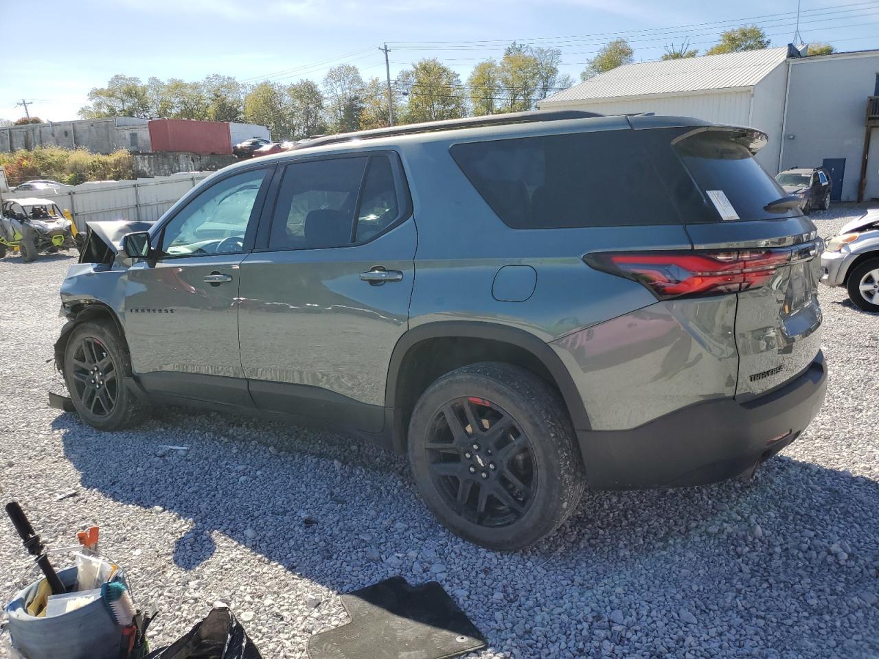 2023 Chevrolet Traverse Lt - Фото 2