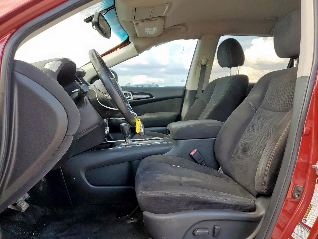 2015 Nissan Pathfinder S - Фото 7