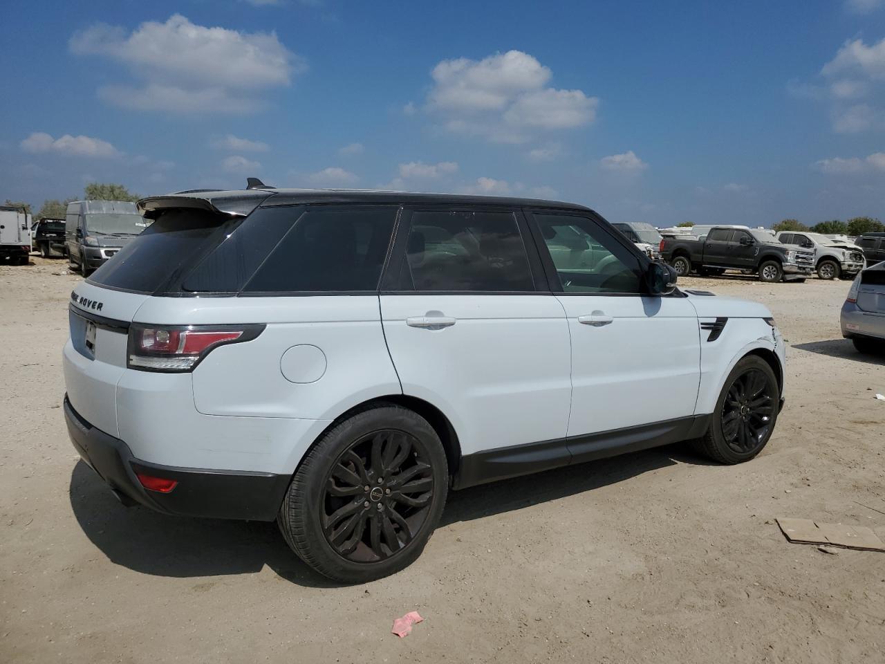 2016 Land Rover Range Rover Sport Hse - Image 3