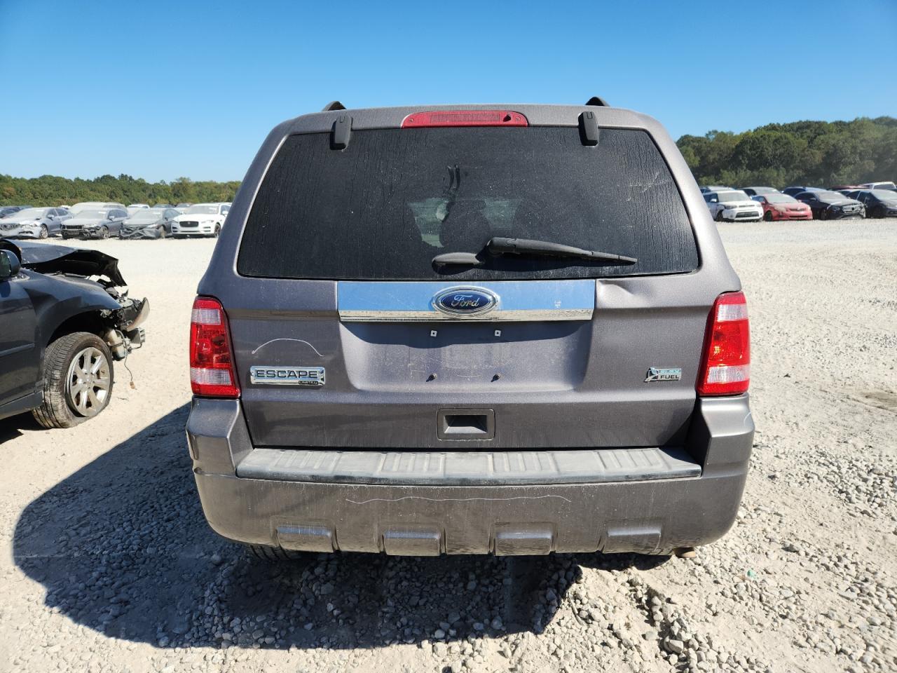 2011 Ford Escape Limited - Image 6