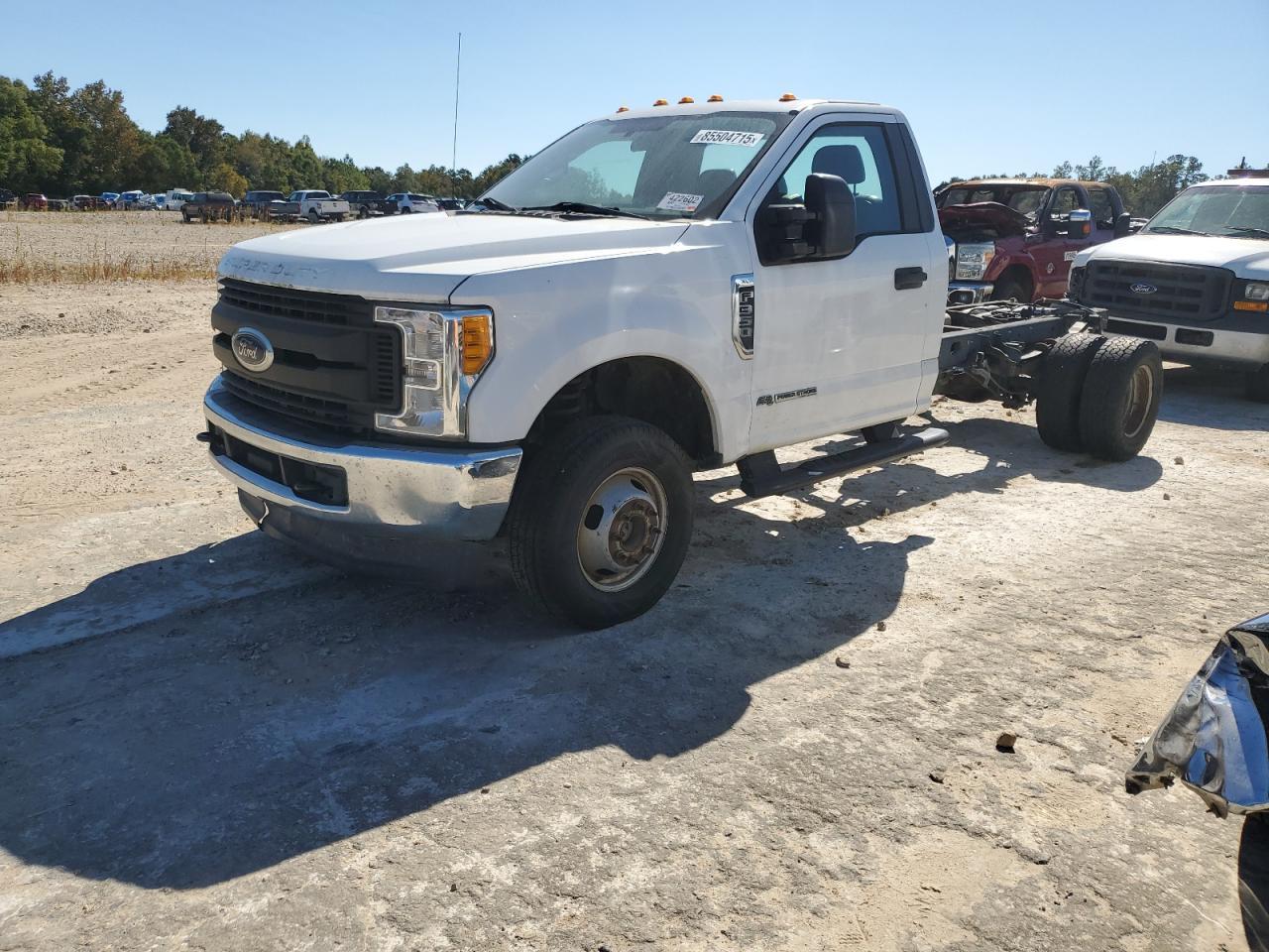 2017 Ford F350 Super Duty - Фото 2
