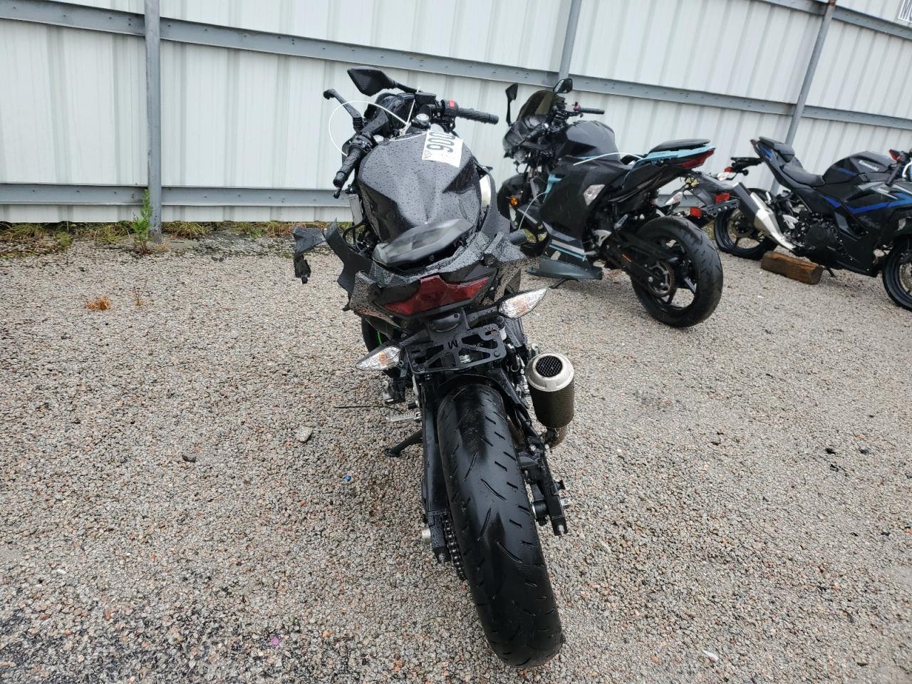 2022 Kawasaki Ex400 - Image 4