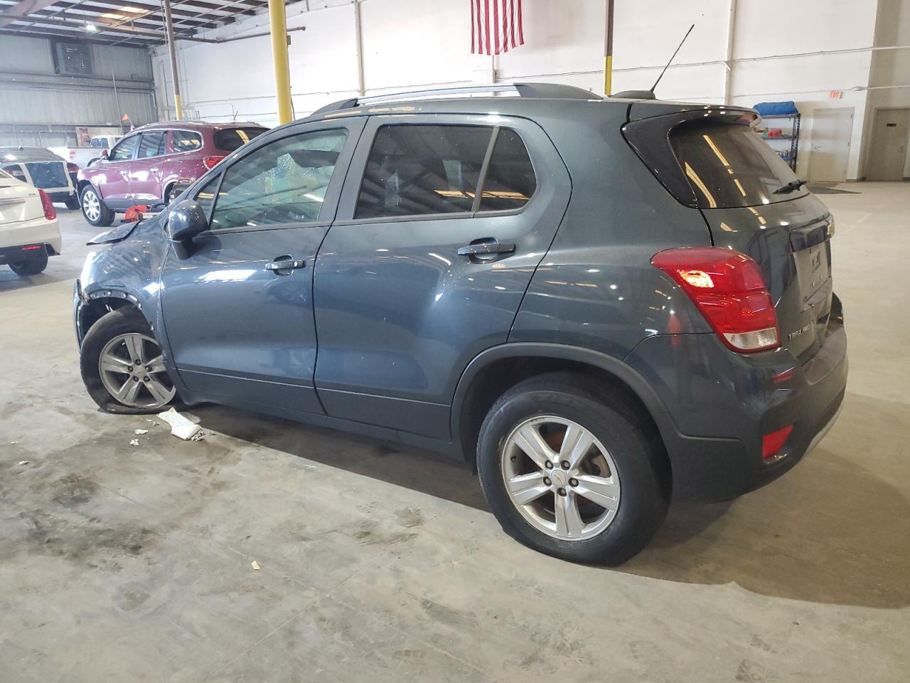 2021 Chevrolet Trax 1Lt - Фото 2