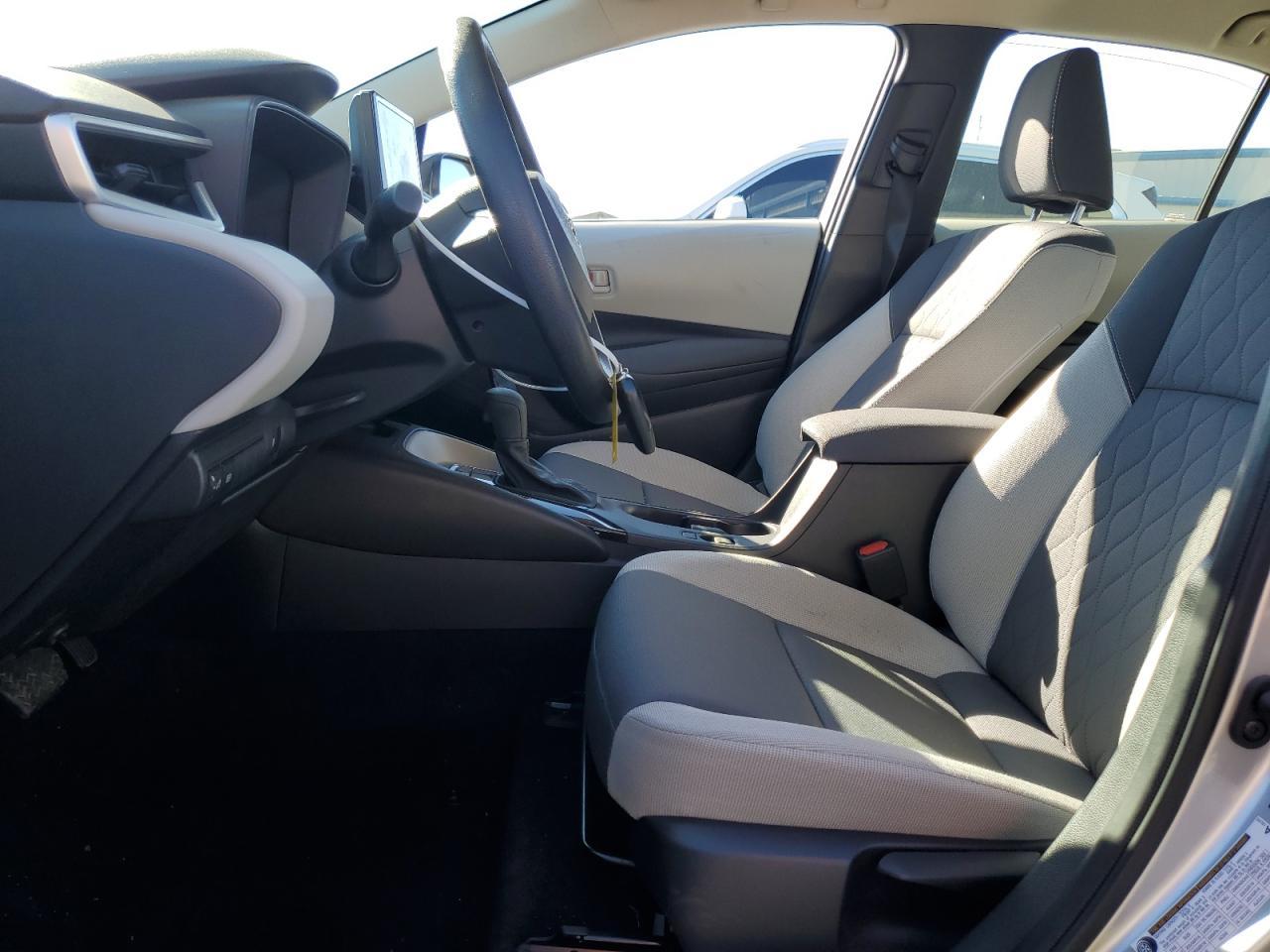 2025 Toyota Corolla Le - Фото 7