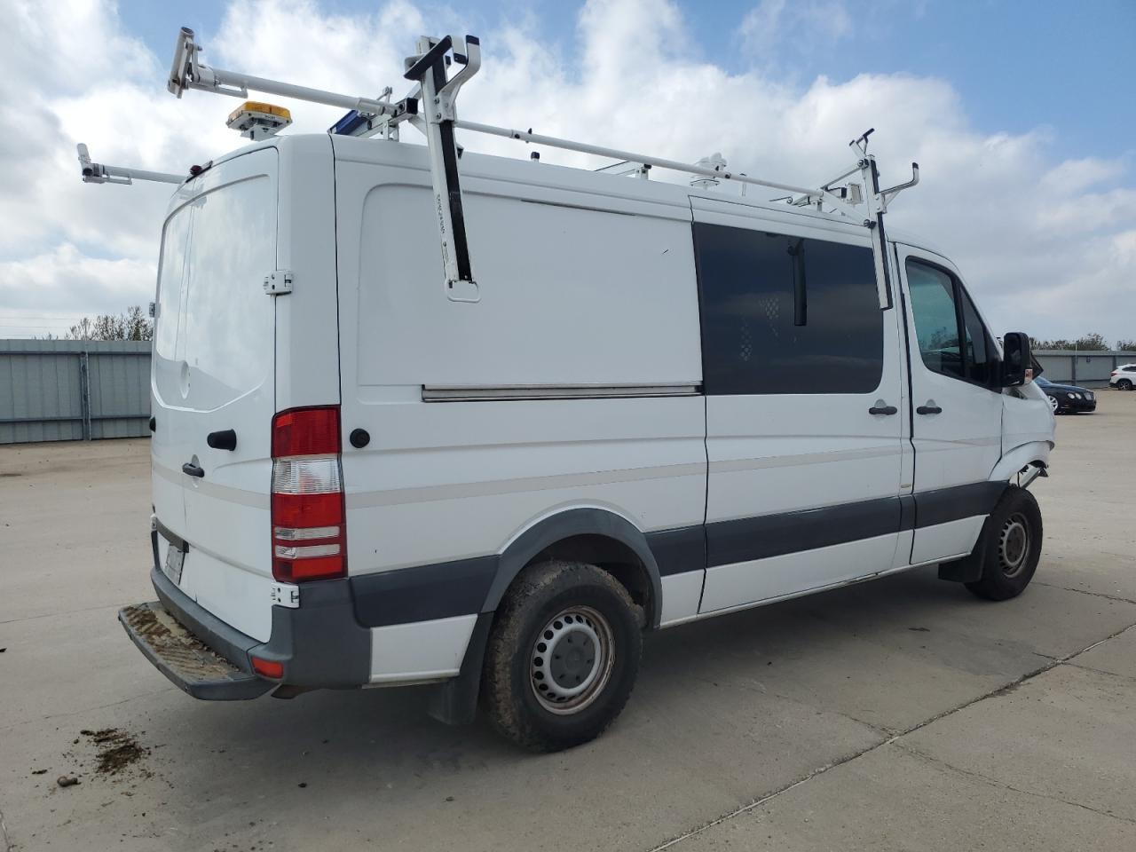 2015 Mercedes Benz Sprinter 2500 Delivery Van Van - Image 3