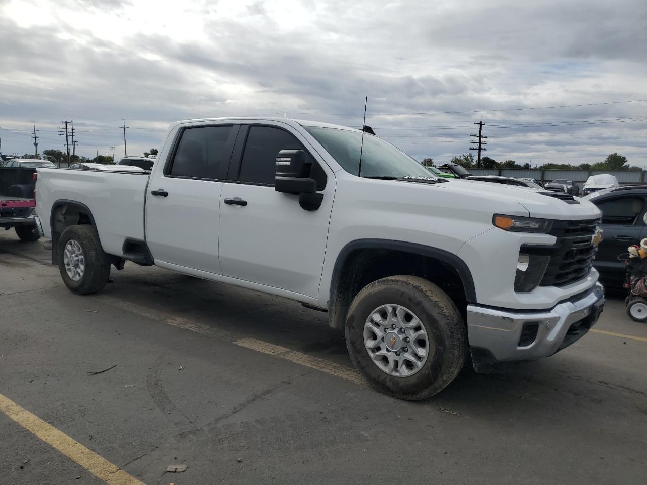 2025 Chevrolet Silverado K3500 - Фото 4