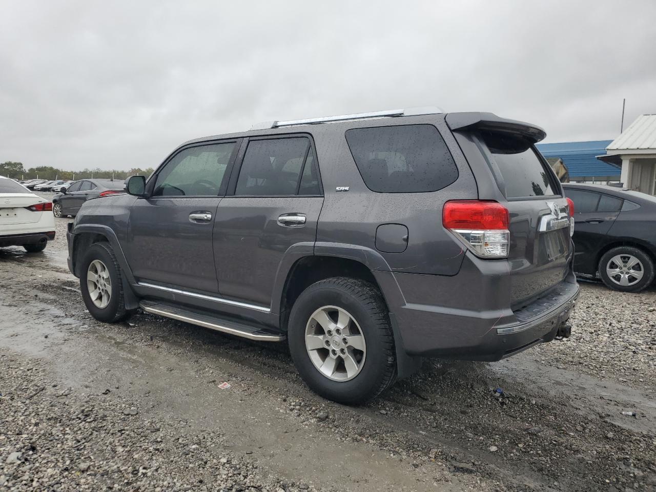 2013 Toyota 4Runner Sr5 - Фото 2