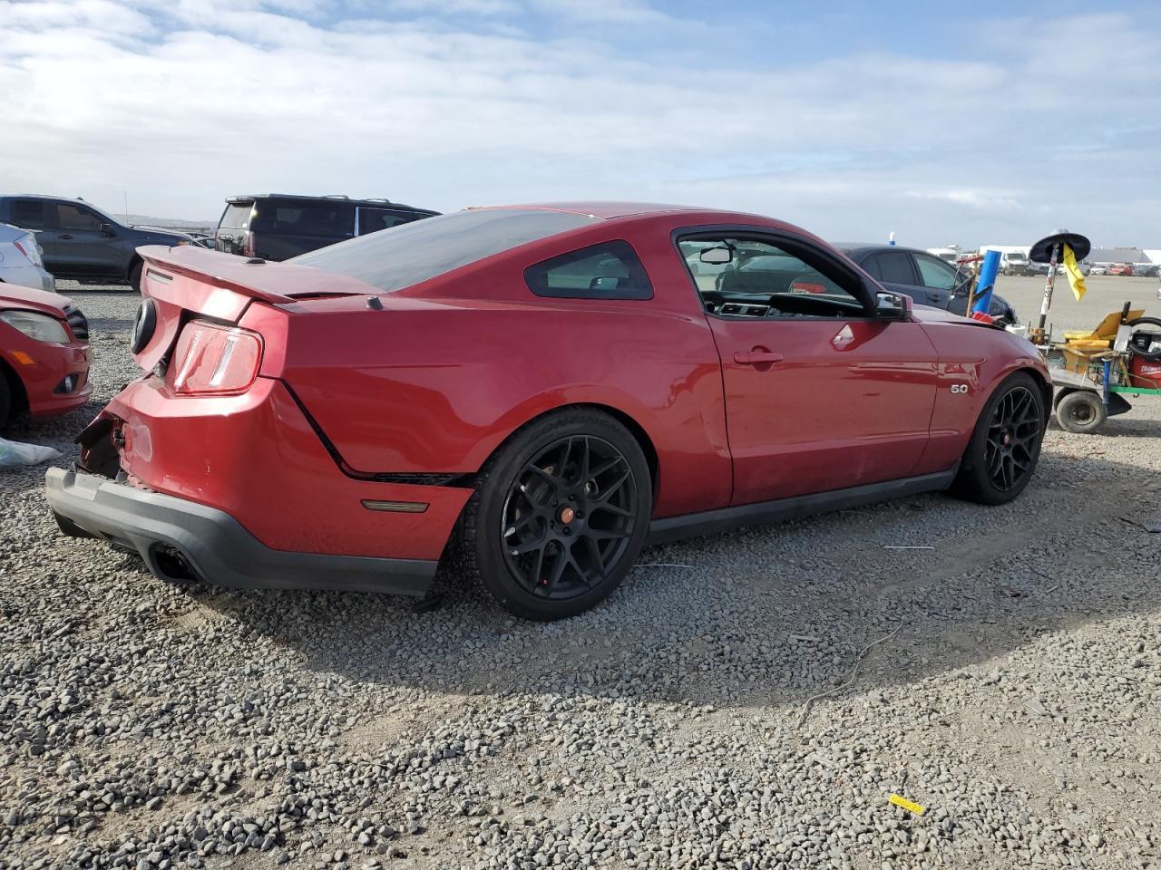 2011 Ford Mustang Gt - Фото 3