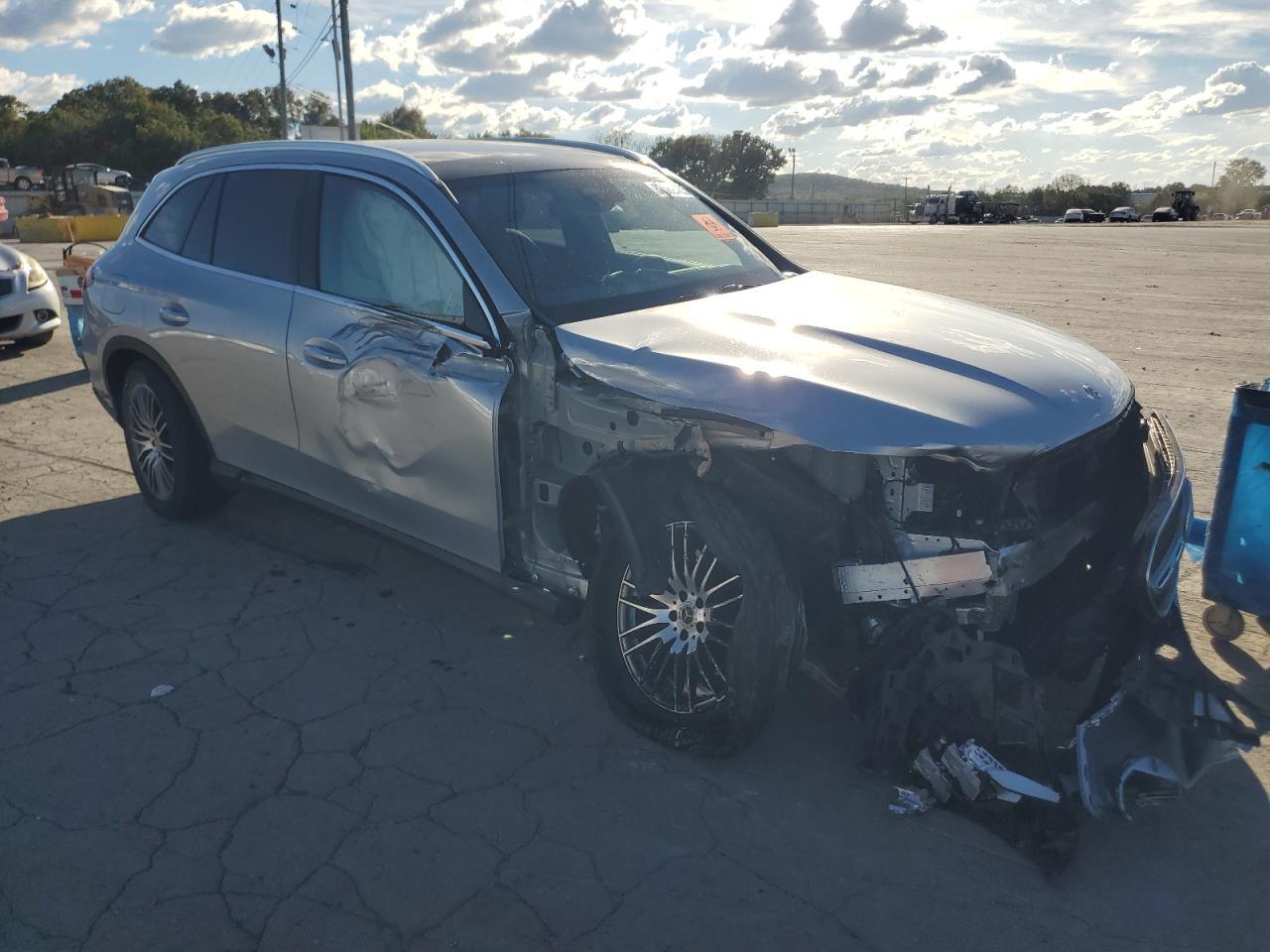 2024 Mercedes-Benz Glc 300 4Matic - Image 4