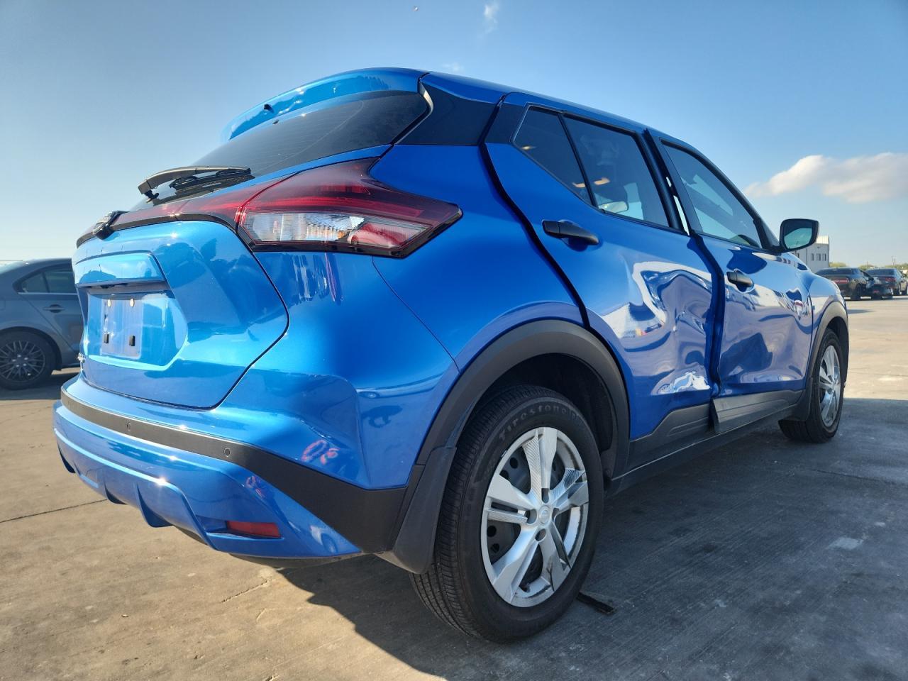 2023 Nissan Kicks S - Фото 3