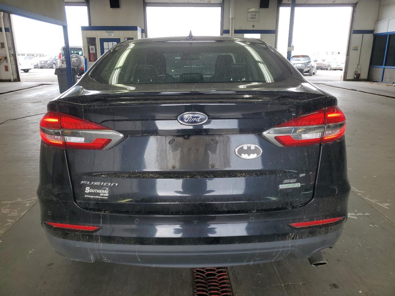 2019 Ford Fusion Se - Image 6