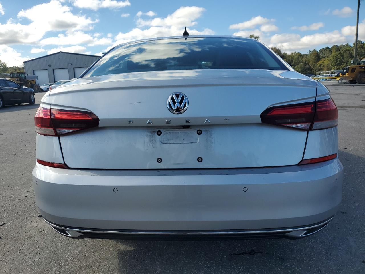 2020 Volkswagen Passat Sel - Image 6