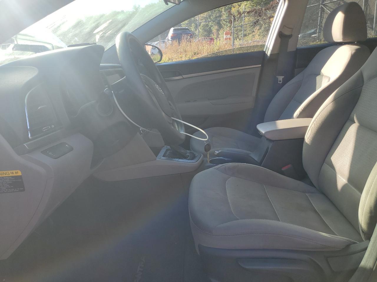 2017 Hyundai Elantra Se - Фото 7