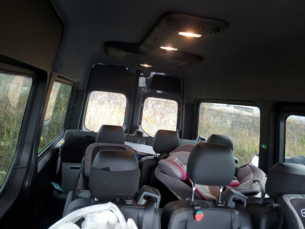 2021 Mercedes-Benz Sprinter 2500 - Image 6