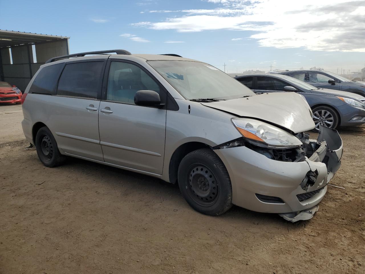 2008 Toyota Sienna Ce - Image 4