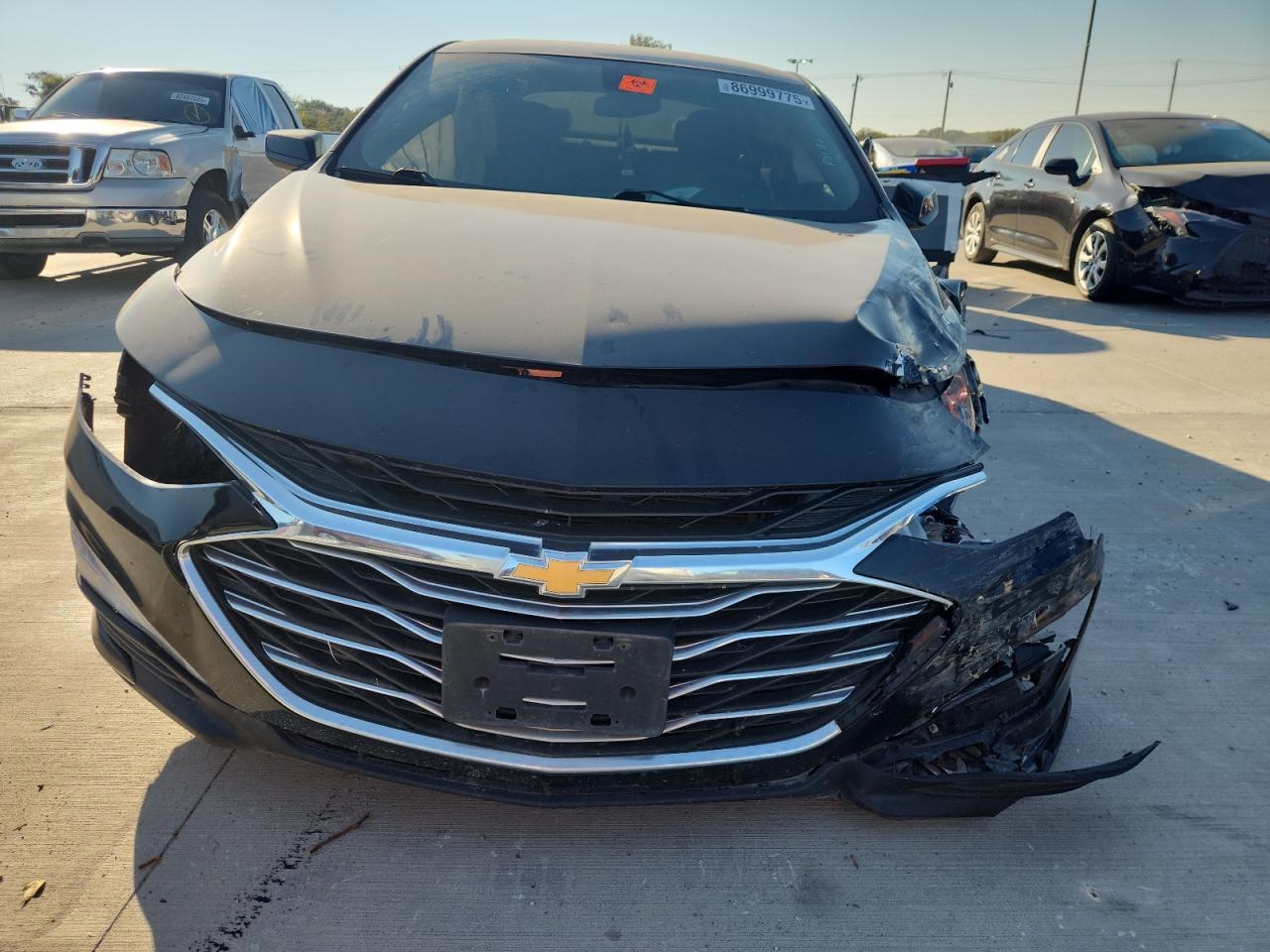 2022 Chev Malibu - Image 5