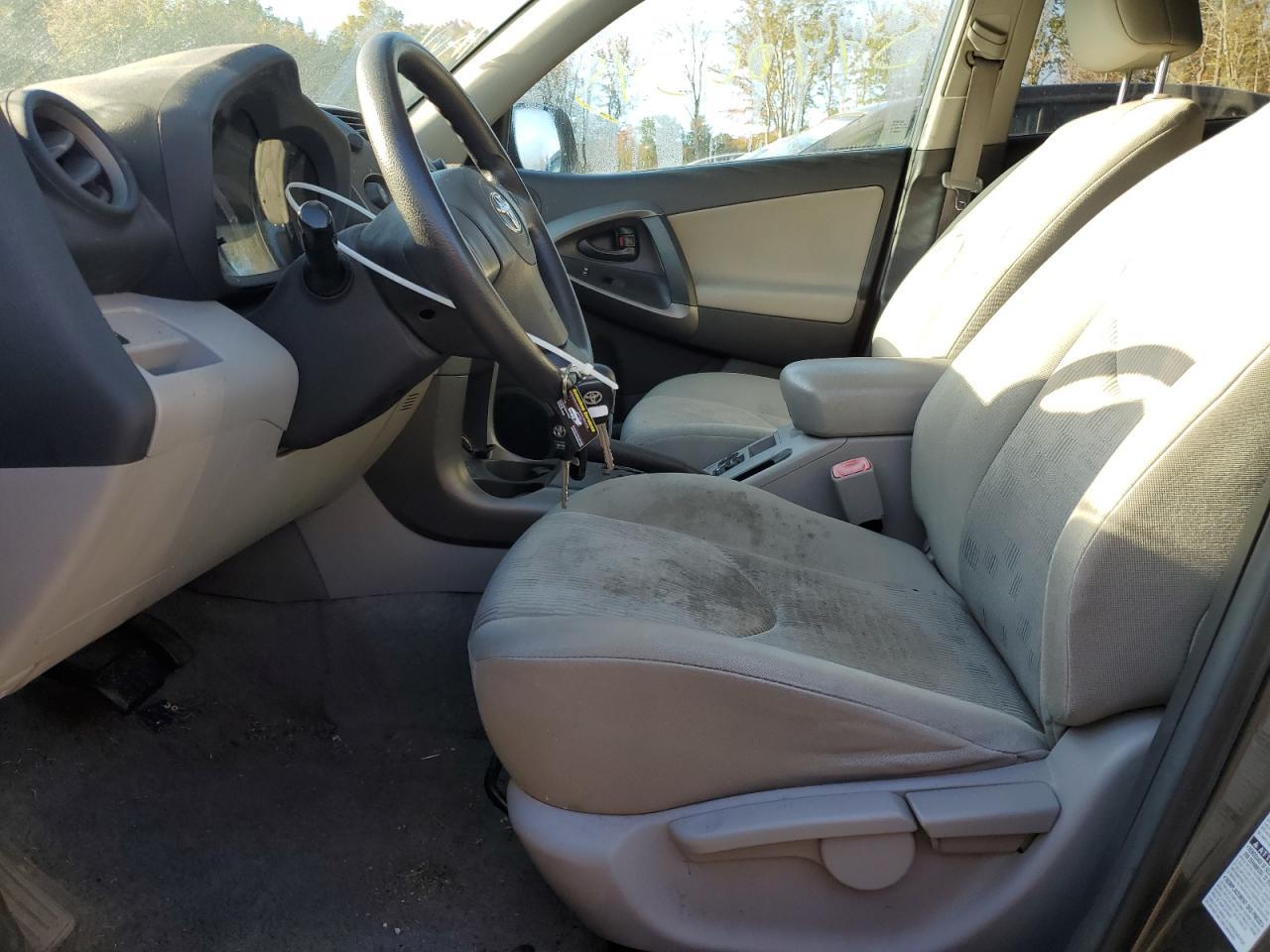 2010 Toyota Rav4 - Фото 7