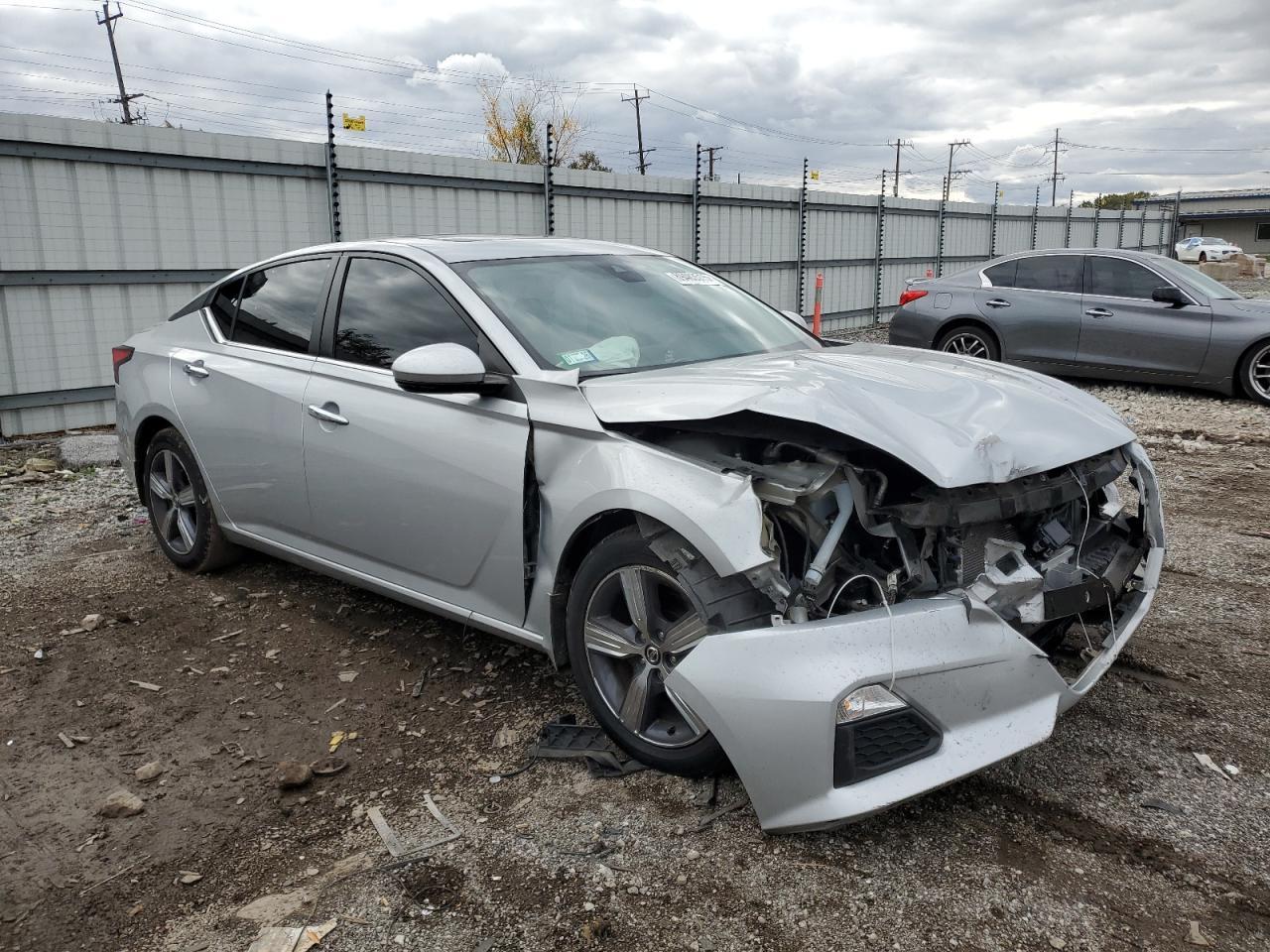 2022 Nissan Altima Sv - Image 4