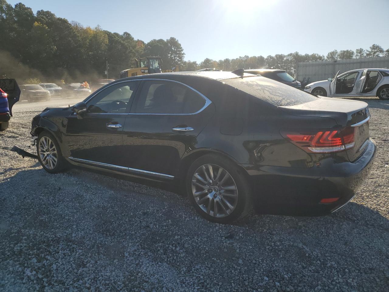 2015 Lexus Ls 460 - Image 2