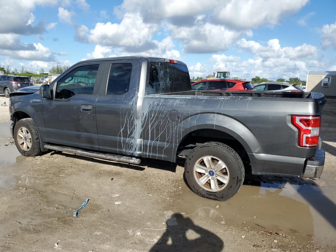 2020 Ford F150 Super Cab - Фото 2