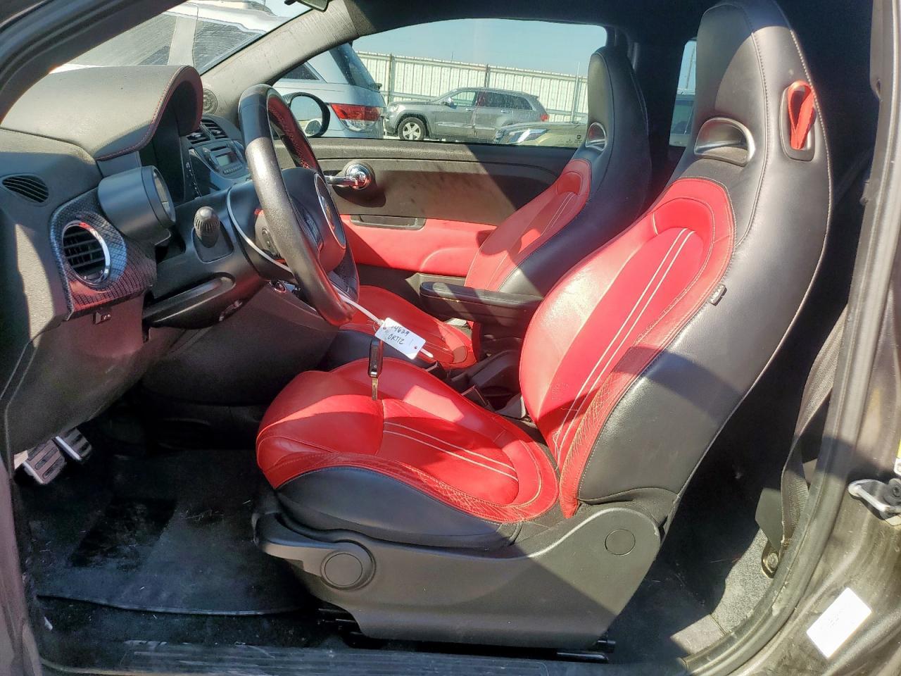 2015 Fiat 500 Abarth - Фото 7