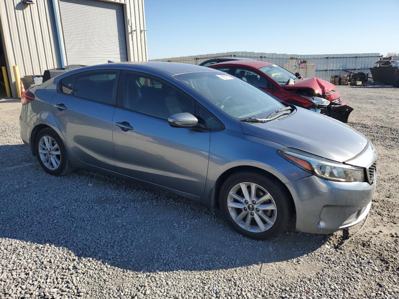 2017 Kia Forte Lx - Image 4