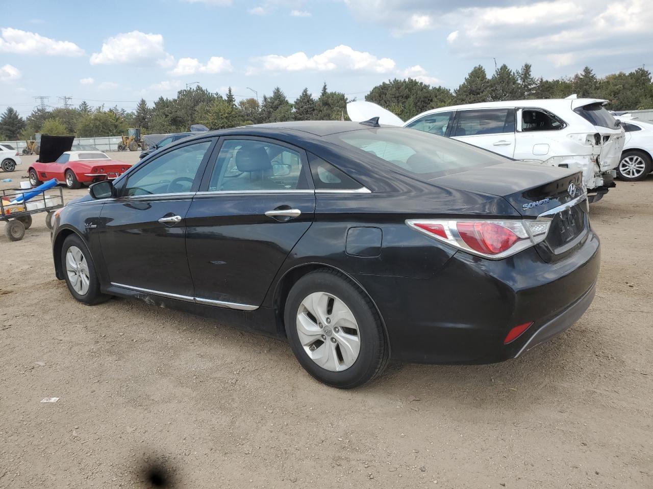 2015 Hyundai Sonata Hybrid - Фото 2