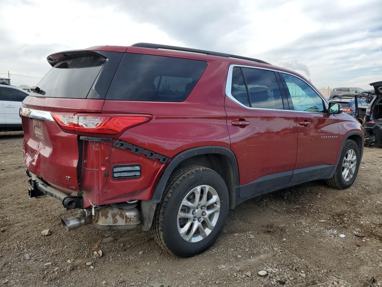 2020 Chevrolet Traverse Lt - Фото 3