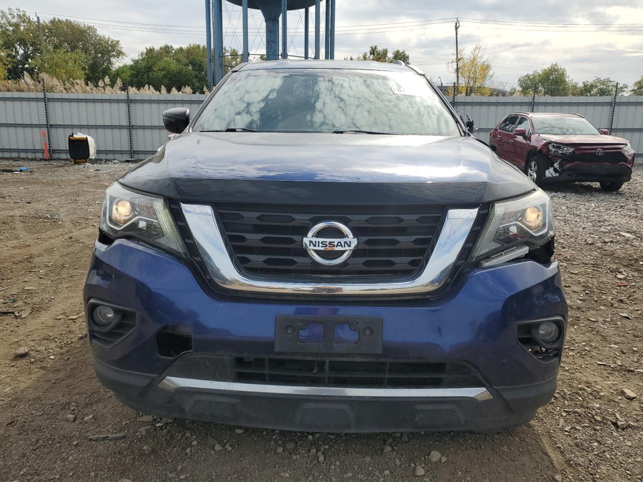 2020 Nissan Pathfinder Platinum - Фото 5
