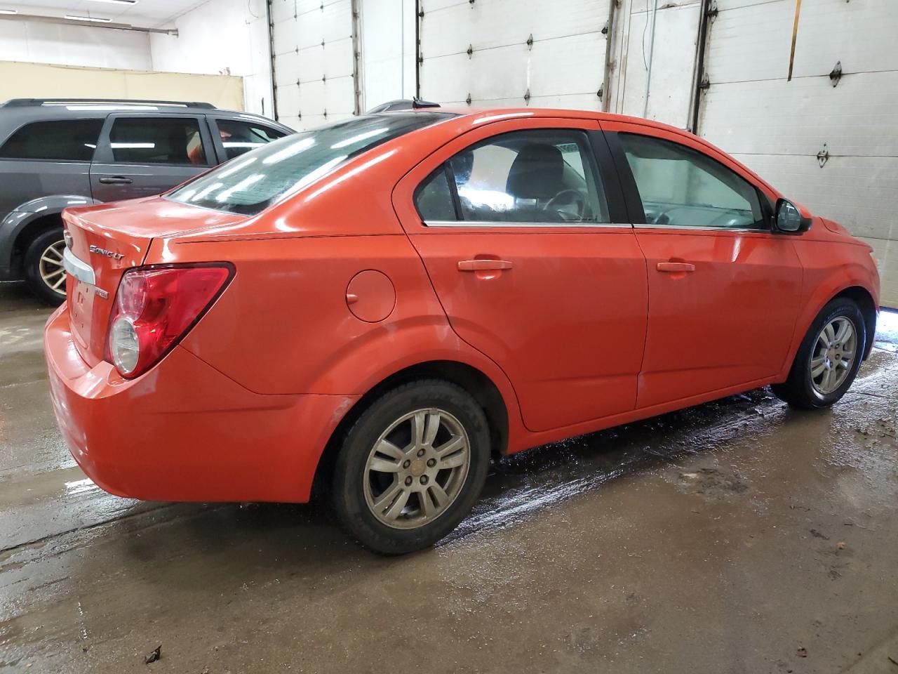 2012 Chevrolet Sonic Lt - Фото 3