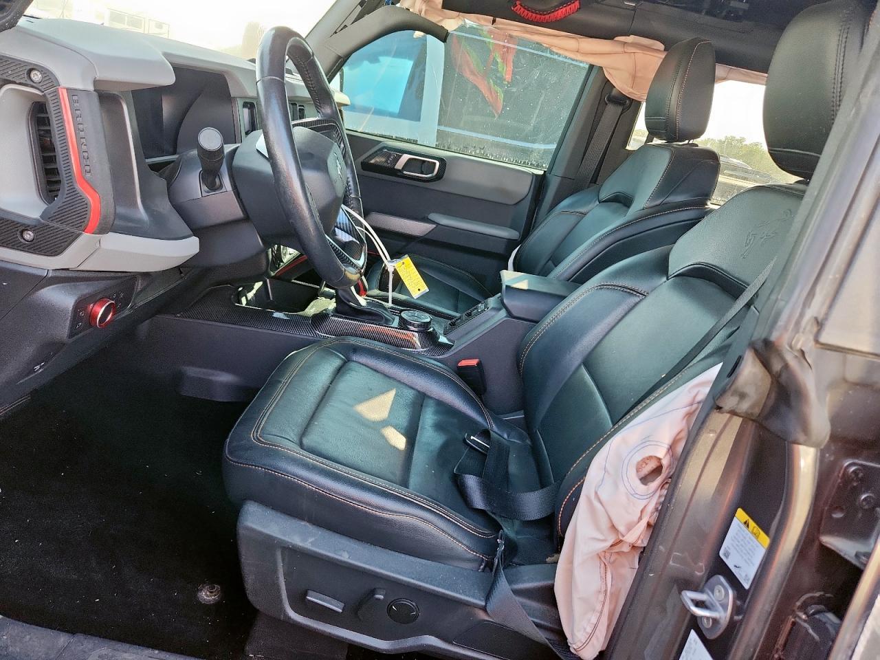 2022 Ford Bronco Base - Фото 7