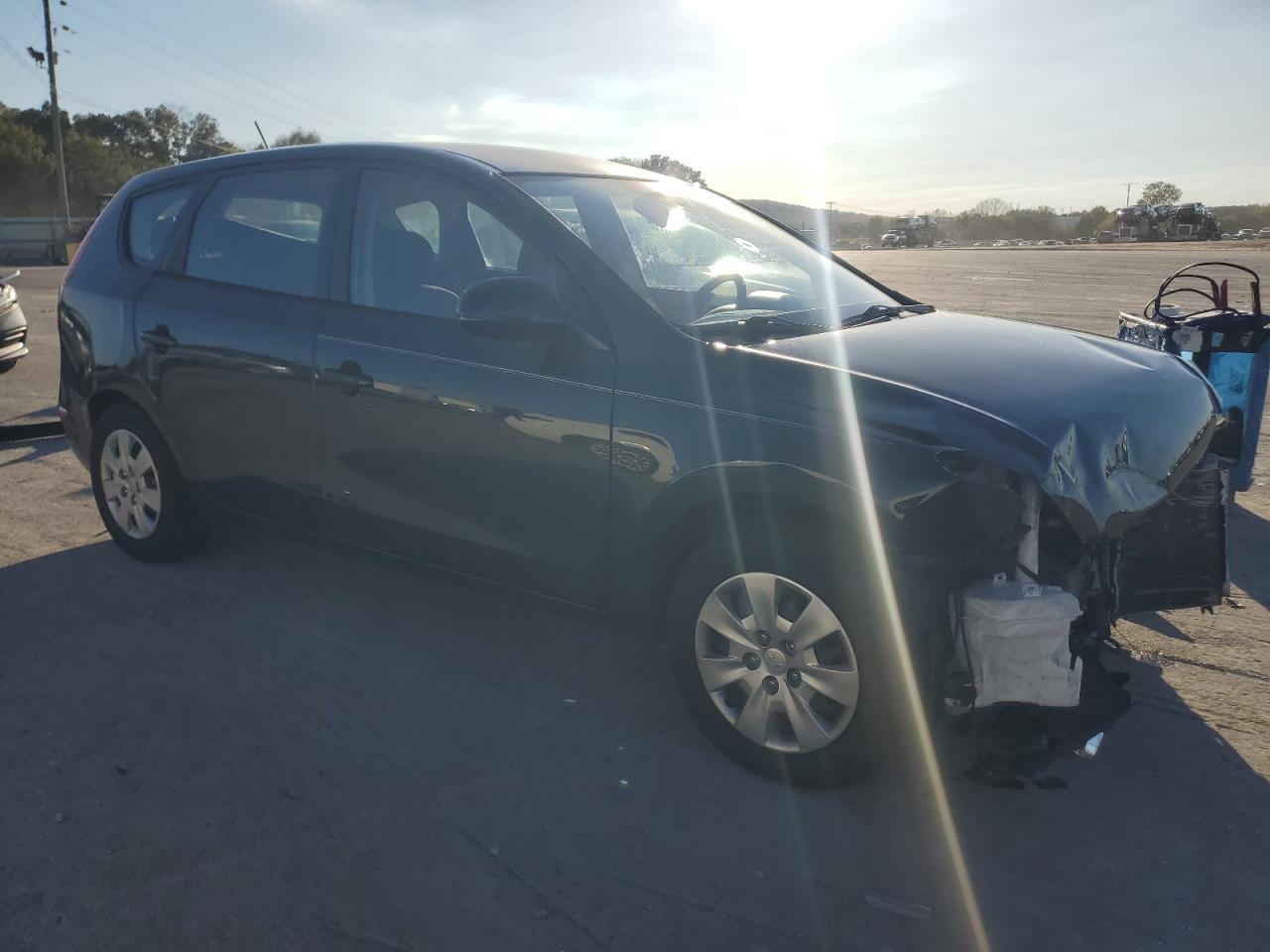 2010 Hyundai Elantra Touring Gls - Image 4