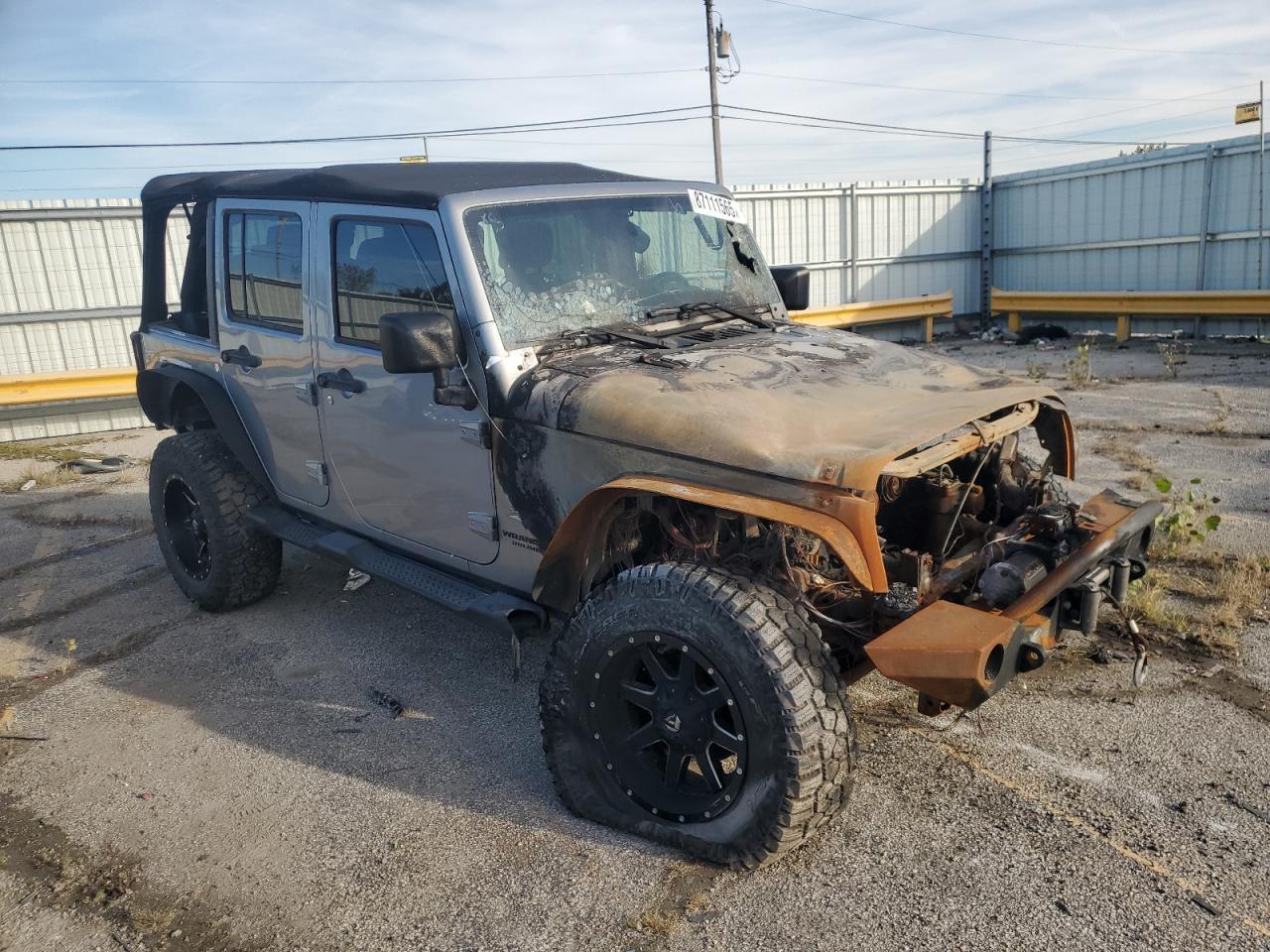 2014 Jeep Wrangler Unlimited Sahara - Фото 4