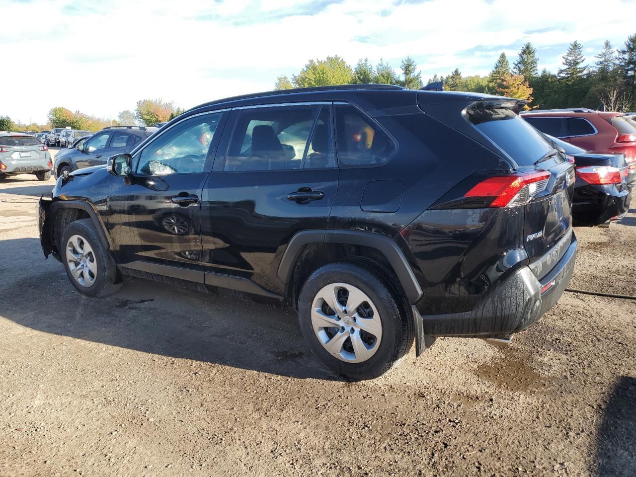 2021 Toyota Rav4 Le - Фото 2