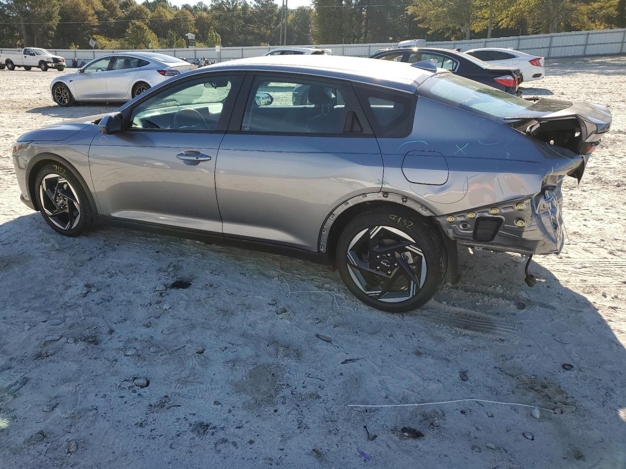 2025 Kia K4 Ex - Фото 2