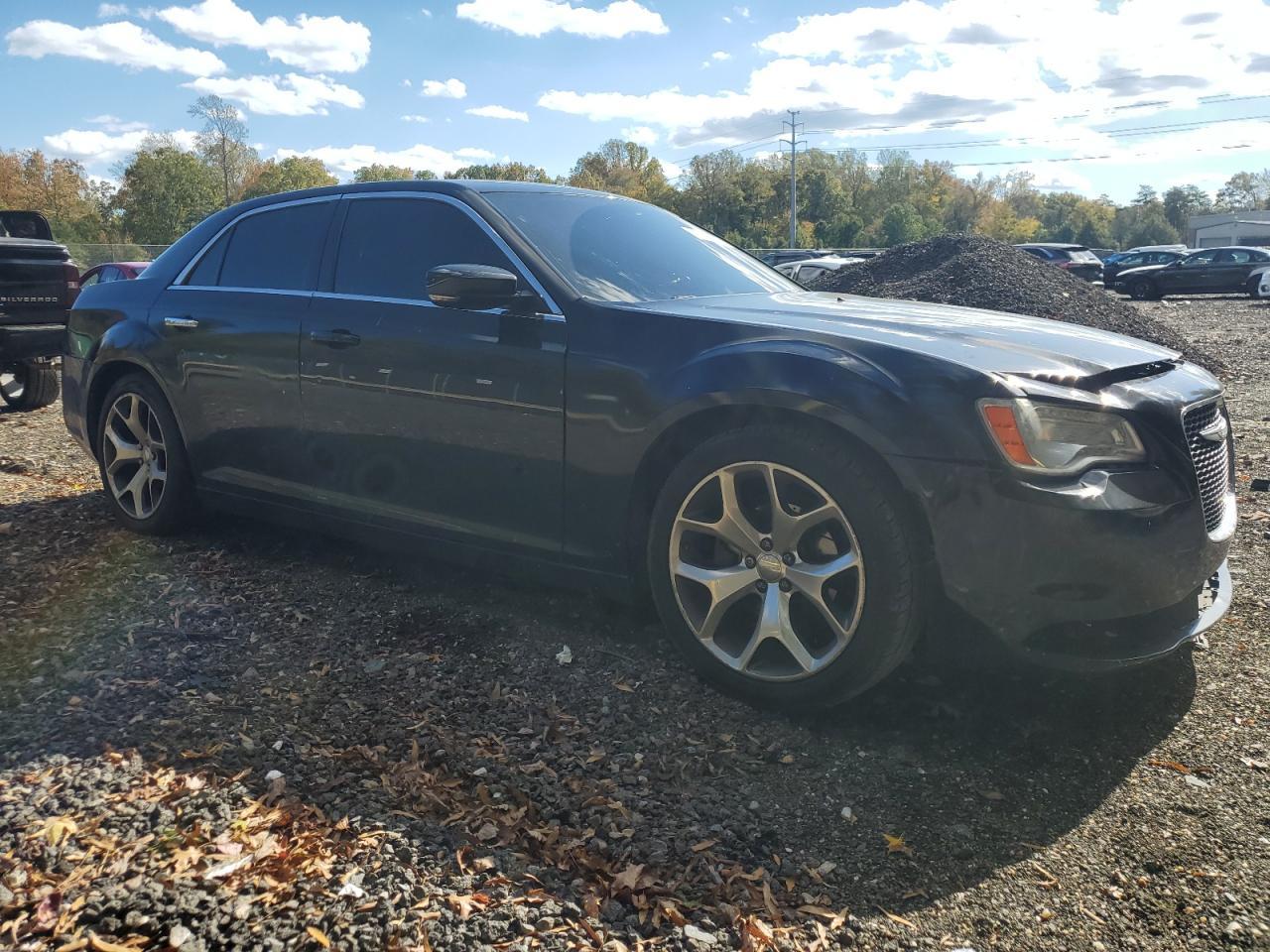 2012 Chrysler 300 Limited - Фото 4