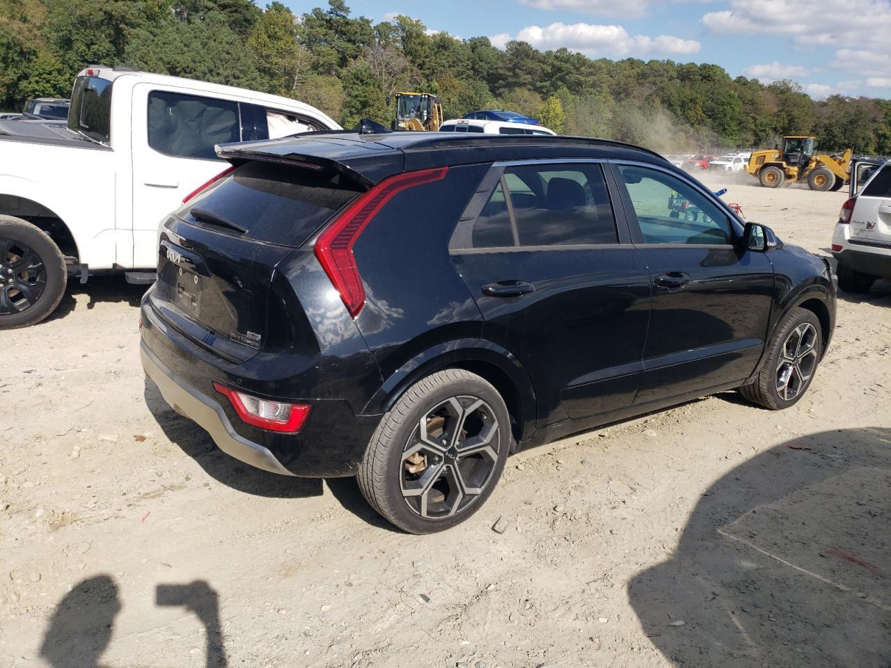 2023 Kia Niro Ex - Фото 3