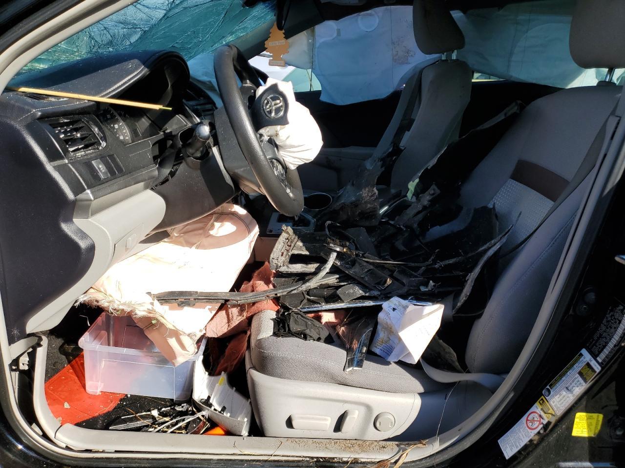 2013 Toyota Camry L - Фото 7