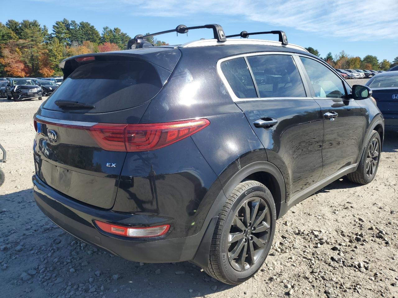 2018 Kia Sportage Ex - Image 3