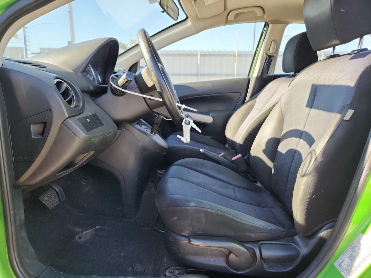 2011 Mazda Mazda2 - Фото 7