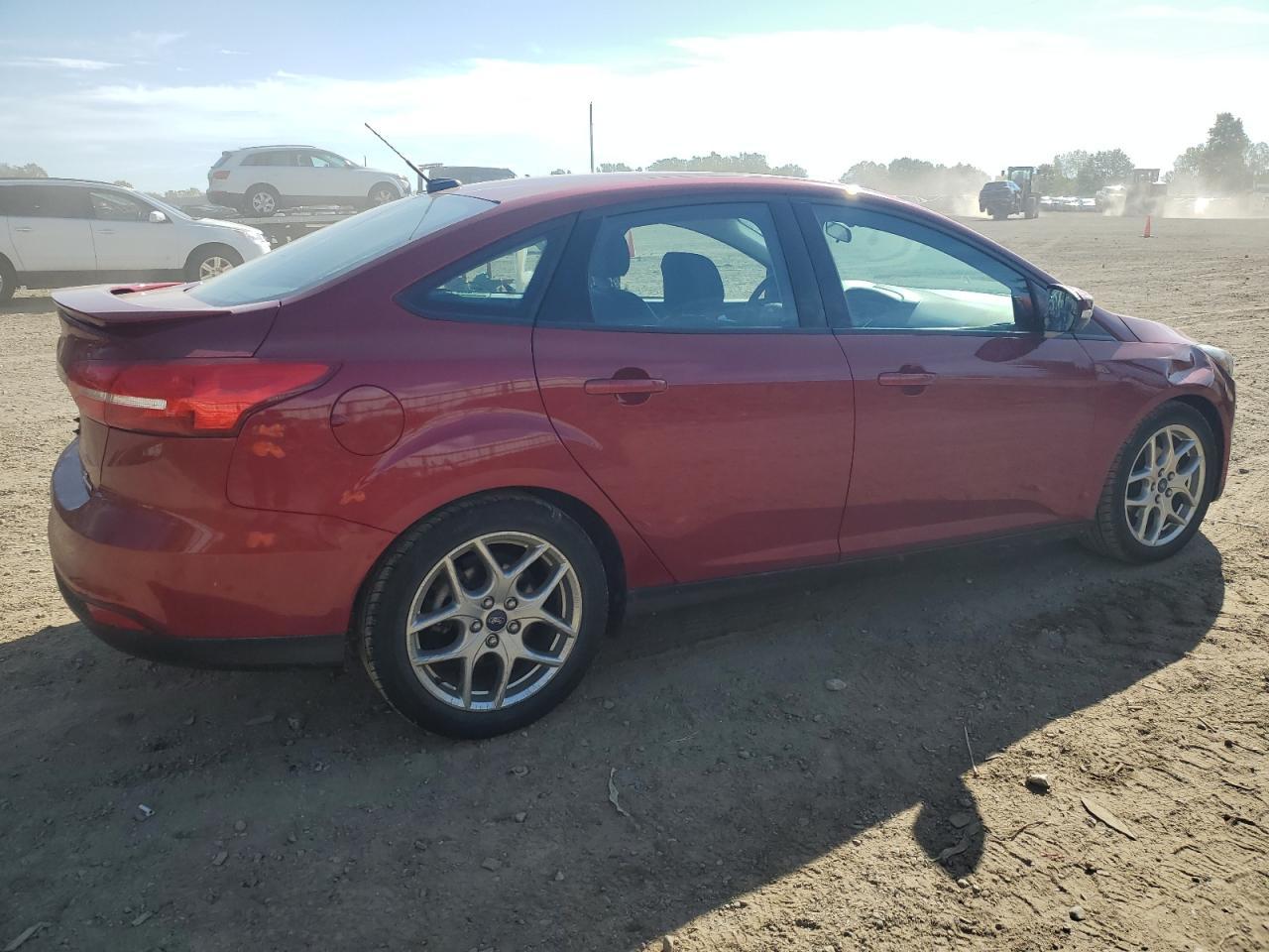 2015 Ford Focus Se - Фото 3