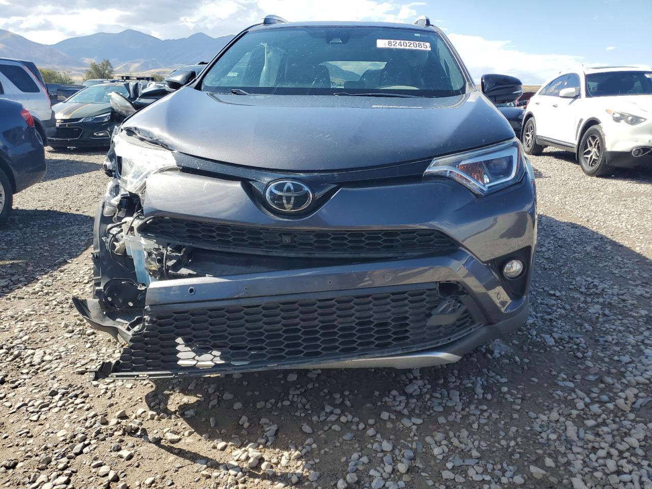 2016 Toyota Rav4 Se - Фото 5