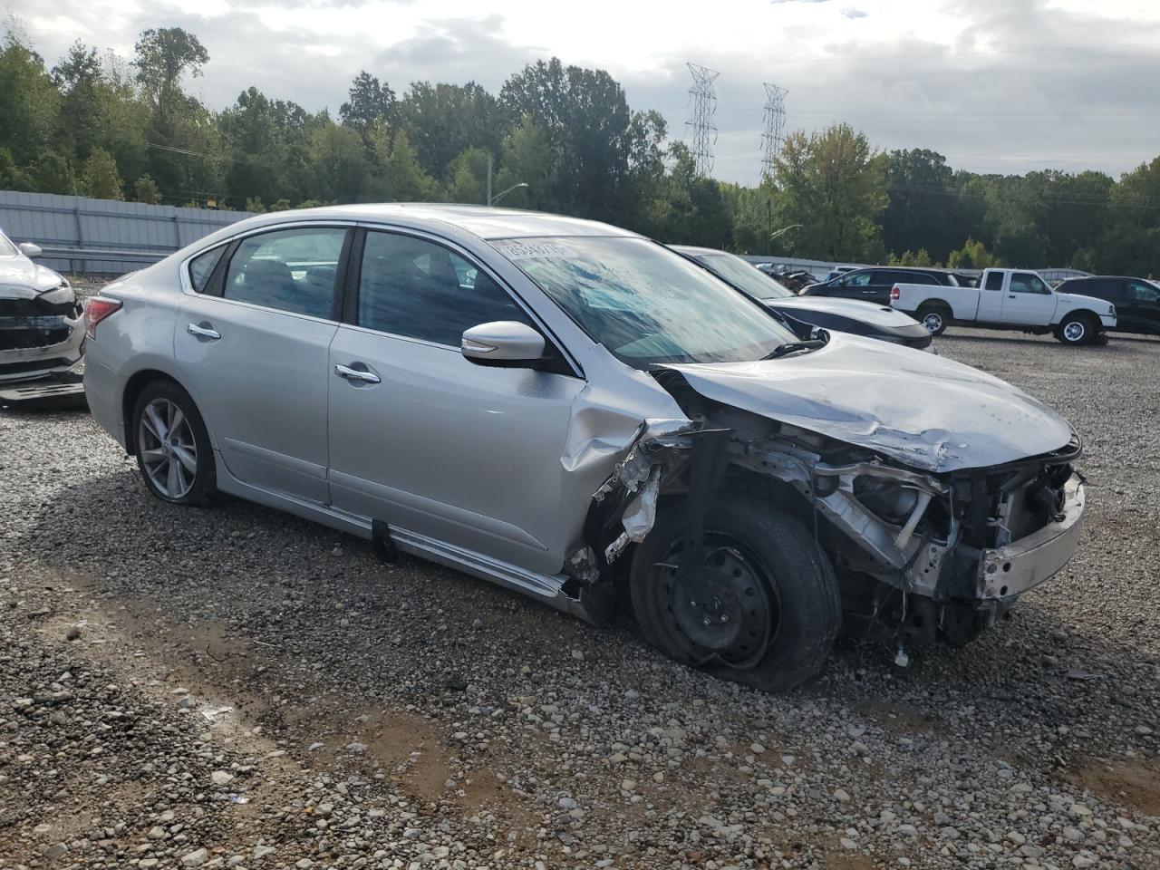 2015 Nissan Altima 2.5 - Image 4