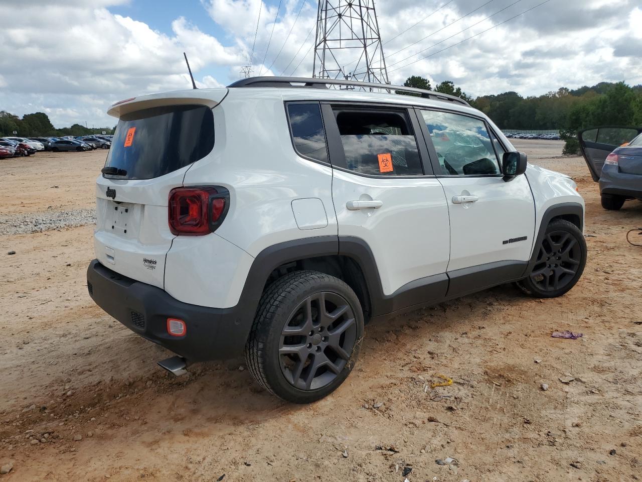 2021 Jeep Renegade Latitude - Фото 3