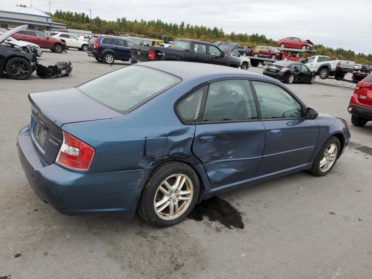 2005 Subaru Legacy 2.5I - Image 3