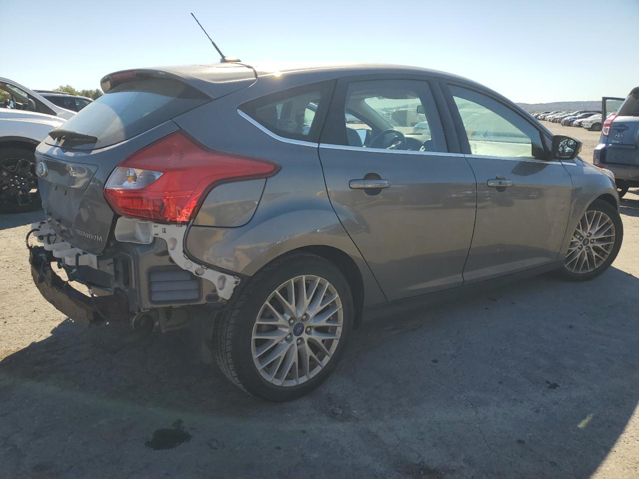 2014 Ford Focus Titanium - Фото 3
