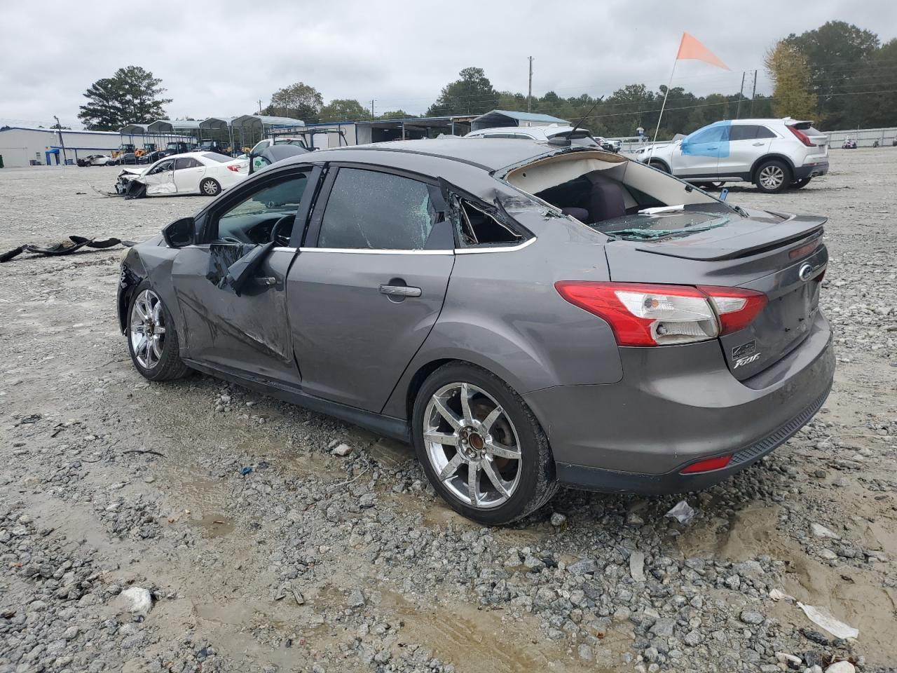 2012 Ford Focus Titanium - Фото 2